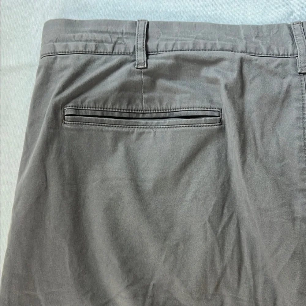 J. Crew Men’s Gray Flat Front Shorts Casual Cotton Blend